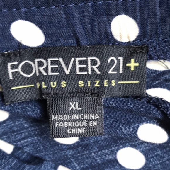 Forever21- XL Navy Polka Dot Bow shorts - Picture 4 of 4